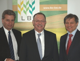 Günther Oettinger, Gerd Sonnleitner und Dacian Ciolos (v.l.n.r.) auf dem LBV-Diskussionsforum am 07.03.2011